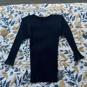 Issey Miyake pleats please top navy